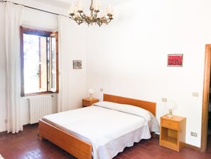 2 dormitoris, wifi i roba de llit