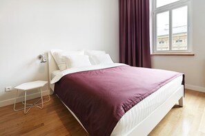 3 Schlafzimmer, Bügeleisen/Bügelbrett, WLAN, Bettwäsche