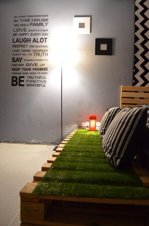 Standard Double Room | In-room safe, individually decorated, free WiFi - Dawnthaya Ayutthaya House (Ayutthaya)