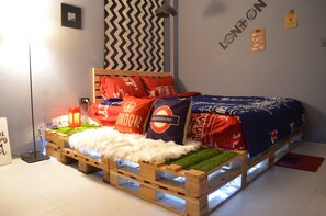 Standard Double Room | In-room safe, individually decorated, free WiFi - Dawnthaya Ayutthaya House (Ayutthaya)