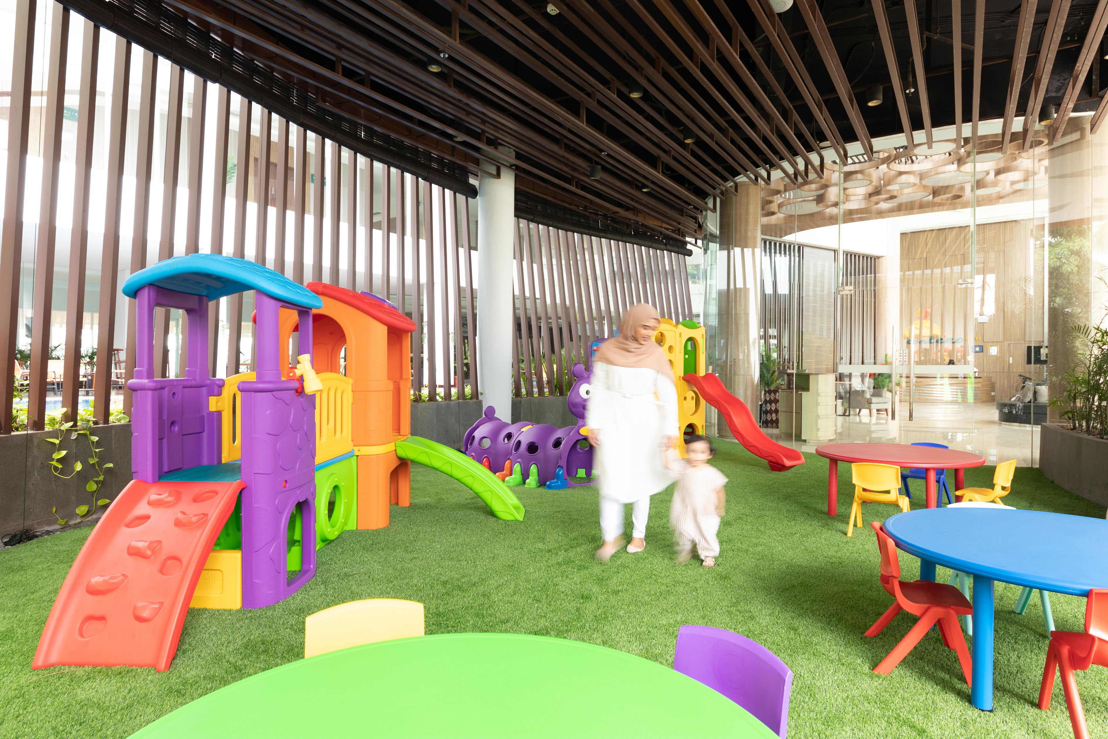 children’s play area – outdoor