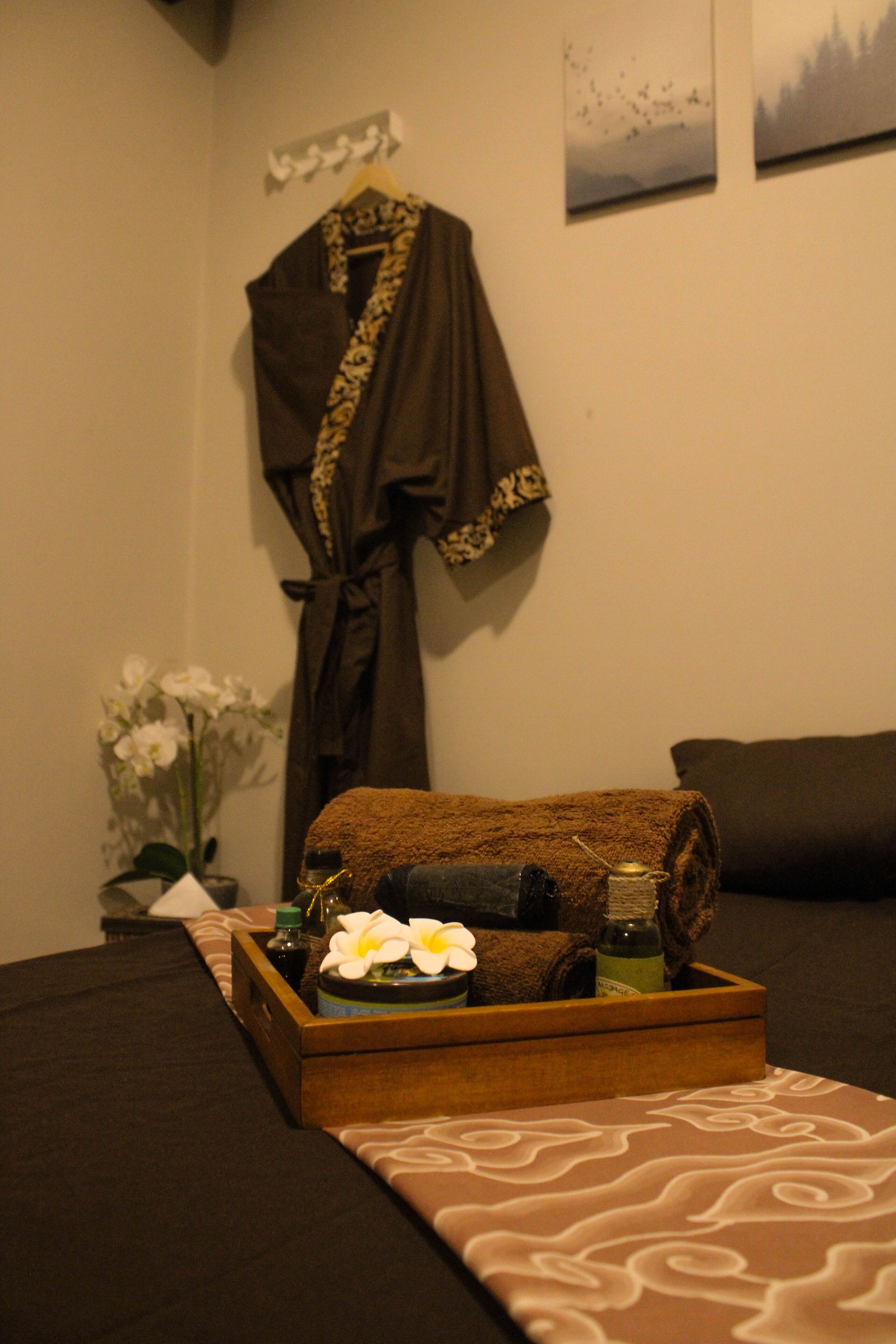 couples treatment room(s)