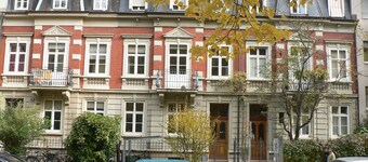 Charming duplex in a beautiful old building 5 minutes walk from Messeplatz