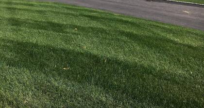 Great Location in Chatham Walk to town shop, dine, band concert, cape baseball