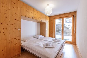2 bedrooms, free WiFi