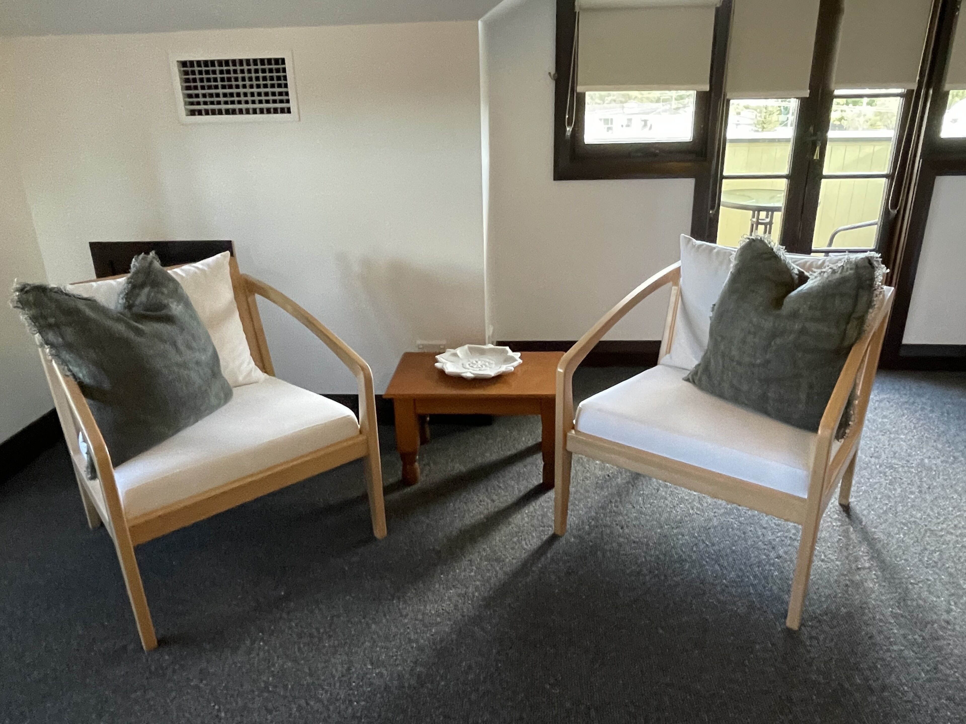 room 12 | premium bedding, down duvets, minibar, individually furnished