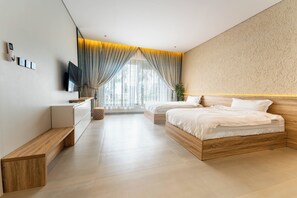 Grand Villa, 3 Bedrooms | Blackout curtains, iron/ironing board, free cots/infant beds, free WiFi - Talah Resort (Diryah)