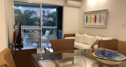 2-bedroom apartment, excellent location, 100 meters from the beach, full leisure facilities.