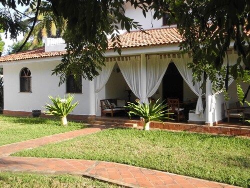 Malindi House in a luxury resort