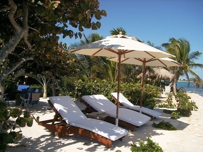 The only and most charming luxury beachfront cottage on the Riviera Maya