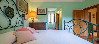 CASALE LE CONCE 6 + 2 sover, villa med privat pool i exklusiv användning!