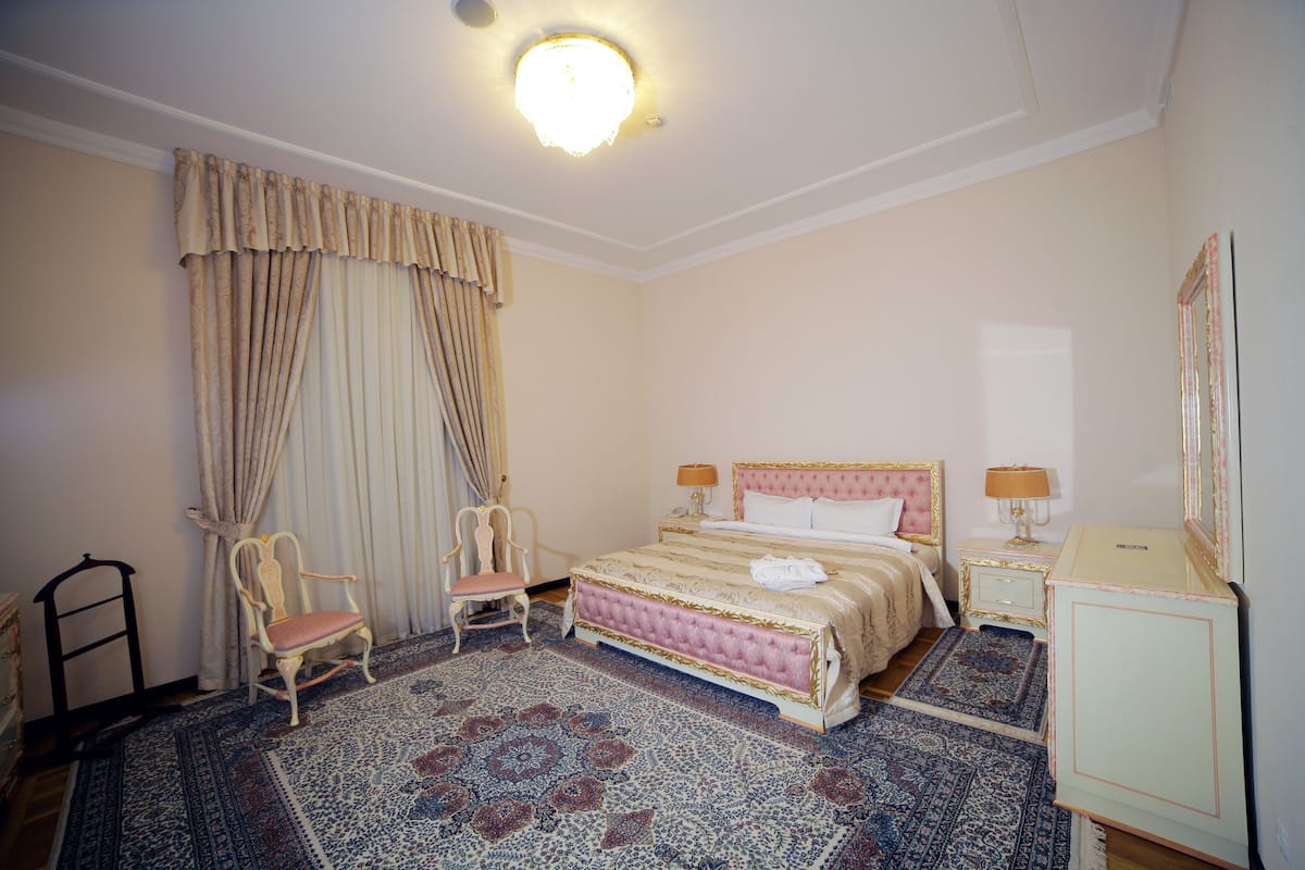 1 bedroom, laptop workspace, free WiFi, bed sheets