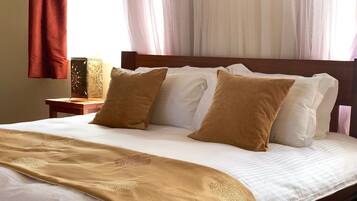 Deluxe Double Room | Egyptian cotton sheets, premium bedding, iron/ironing board, free WiFi