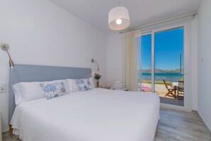 3 bedrooms, desk, iron/ironing board, travel crib - RAN DE MAR for 6 to 1m from the sea in Alcudia (Alcúdia)