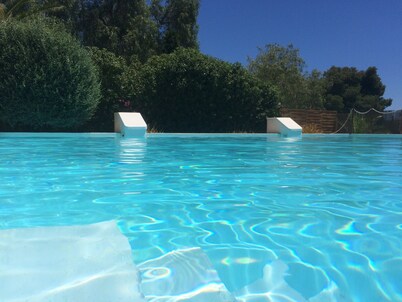 HOUSE WITH POOL 2KM FROM IBIZA