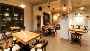 Café - Summer Rocker Villa (Ji'an)