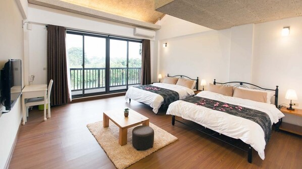 Family Quadruple Room | Premium bedding, individually decorated, individually furnished, desk - Summer Rocker Villa (Ji'an)
