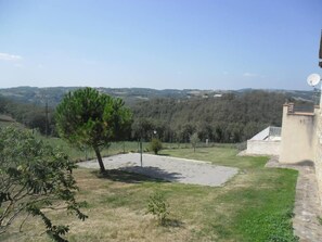 Nicht klassifiziertes Bild, 3 von 30, Schaltfläche