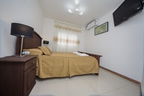Apartment, Multiple Beds, Non Smoking | Iron/ironing board, free WiFi, bed sheets