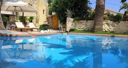 Villa with character and beautiful garden close to Rethymno