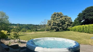 Idromassaggio all'aperto
