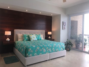 3 bedrooms, in-room safe, iron/ironing board, WiFi