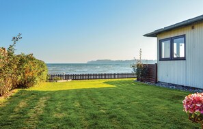 Property grounds - 3 bedroom lovely home in Hejls (Hejls)