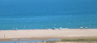 BEACH 5mn. panoramic view : SEA, GARRIGUE .ROOF -TOP. No VIS à VIS