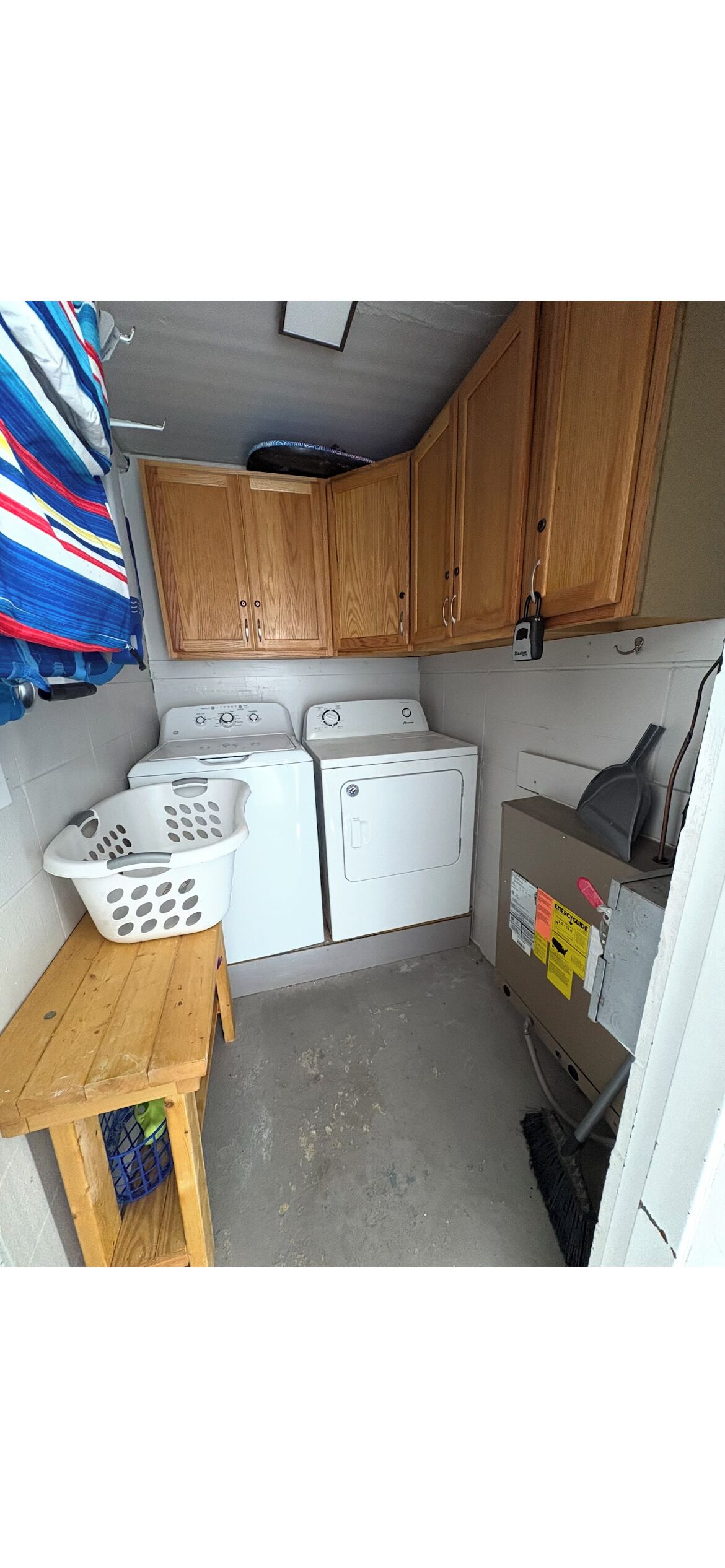 Laundry room is across the hall.