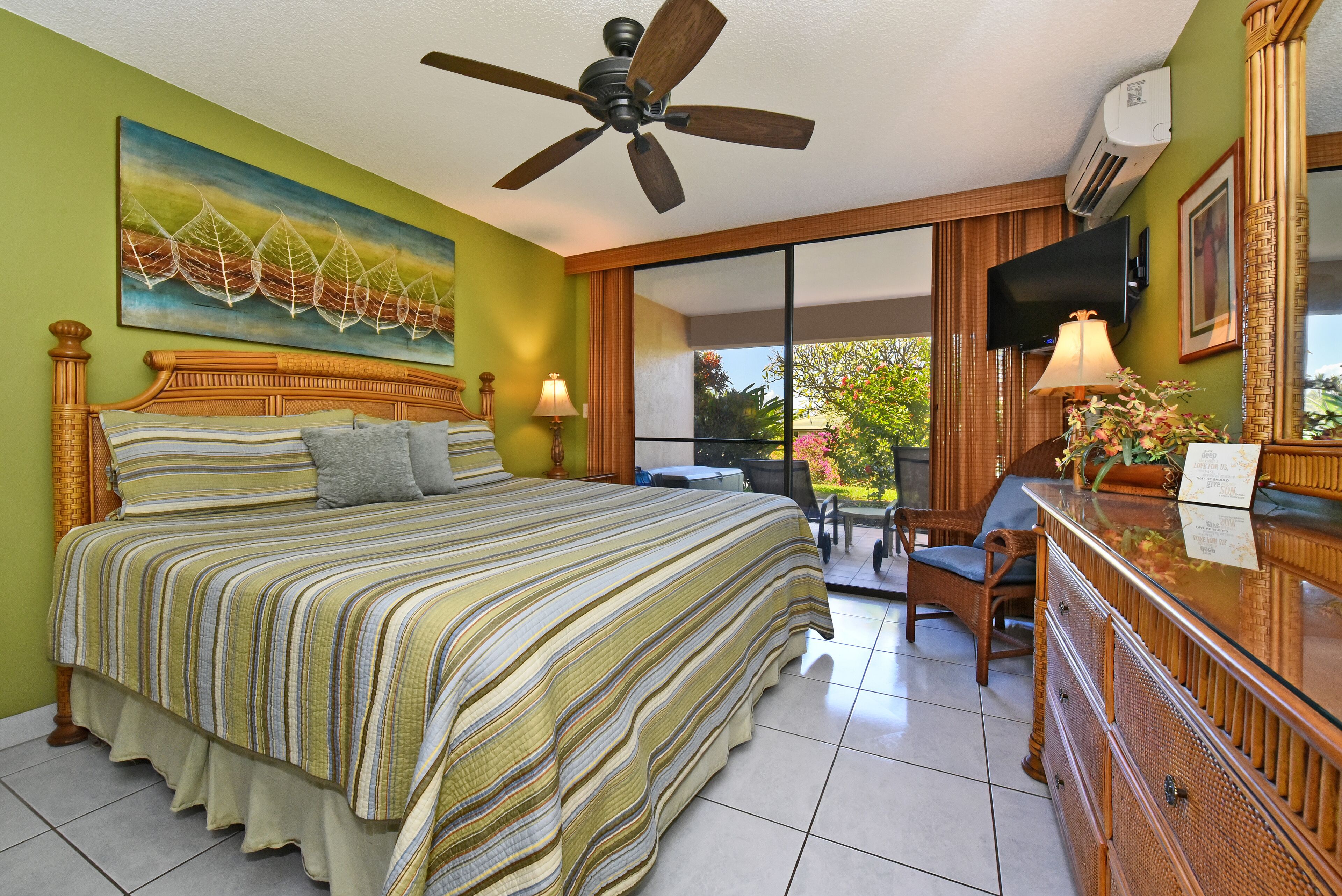 2 bedrooms, in-room safe, iron/ironing board, travel crib