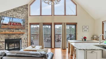 Smart TV, chimenea