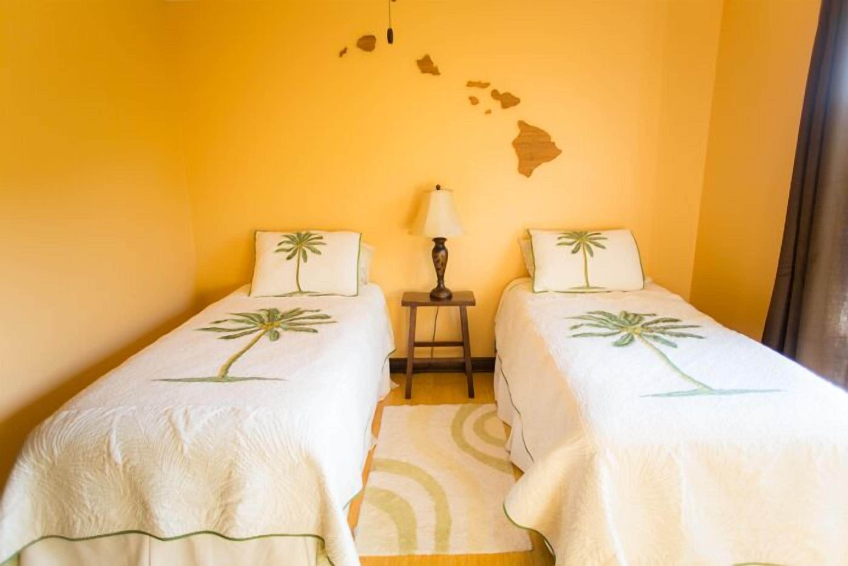 2 bedrooms, iron/ironing board, travel crib, free WiFi