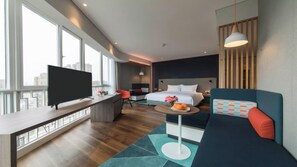 Standard Room, Multiple Beds | In-room safe, soundproofing, iron/ironing board, free WiFi - Holiday Inn Express Liyang Huafu by IHG (Changzhou)