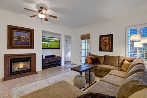 Smart TV, fireplace, DVD player, stereo