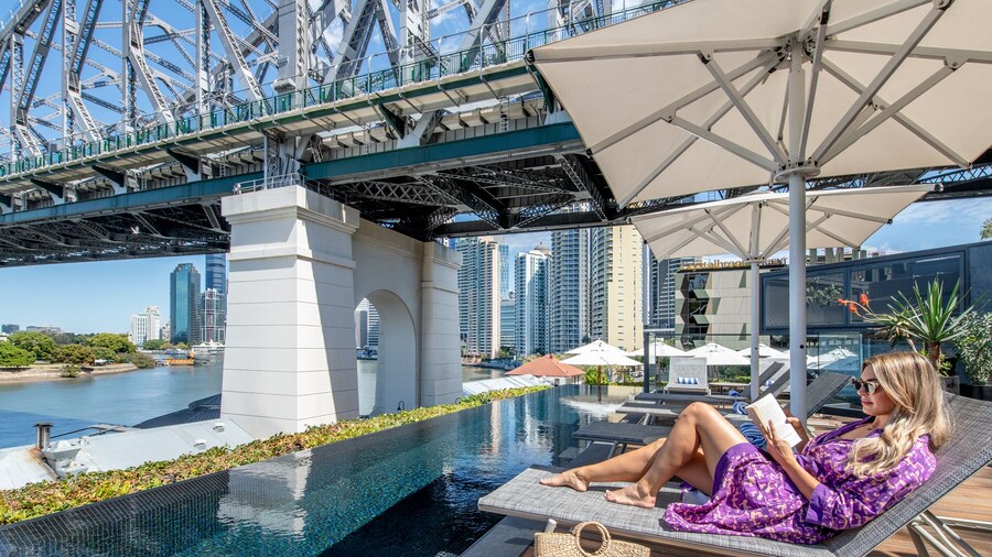 Crystalbrook Vincent