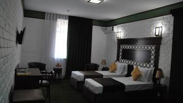 Iron/ironing board, free WiFi, bed sheets