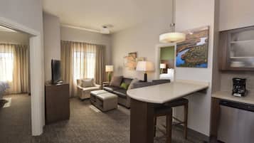 Premium bedding, pillowtop beds, desk, laptop workspace