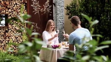 Daily local cuisine breakfast (EUR 8 per person)