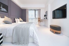 Comfort Twin kamer | Luxe beddengoed, donsdekens, een minibar, een kluis op de kamer