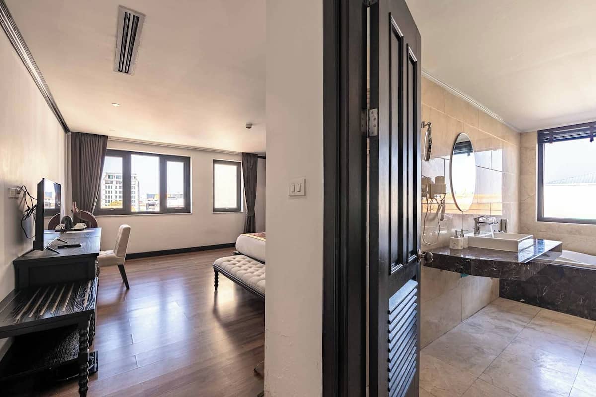 高級雙人房 | 房內夾萬、遮光窗簾/窗簾、免費 Wi-Fi、床單