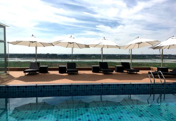 Piscina externa