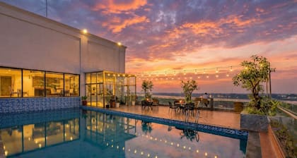 Aaron Vientiane Hotel