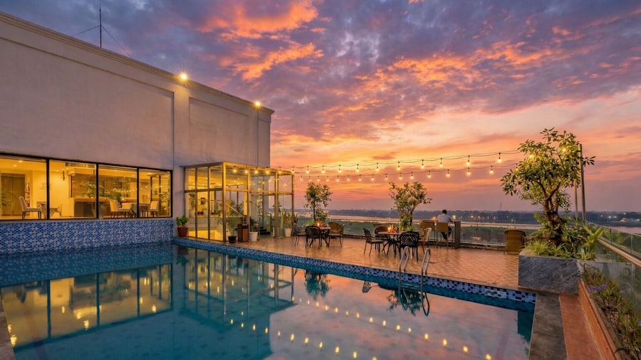 Aaron Vientiane Hotel