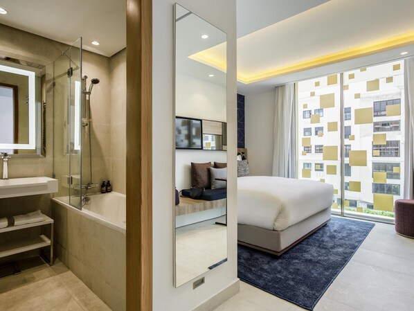 In-room safe, desk, soundproofing, free WiFi - Aparthotel Adagio Premium Casablanca City Center (Casablanca)