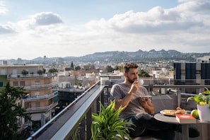 City view from property - Chroma Fashion Rooms & Apartments (Chalandri)