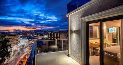 Chroma Fashion Rooms & Apartments