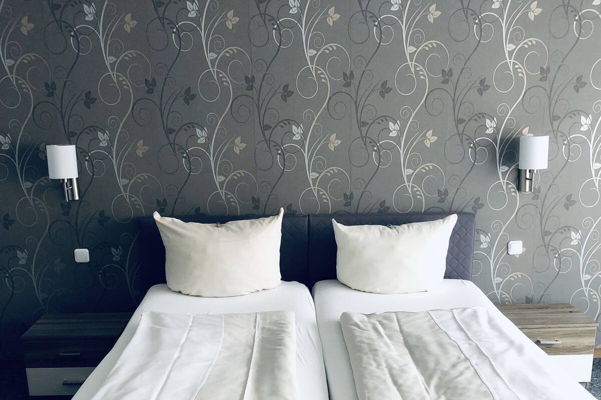Double Room | Desk, iron/ironing board (on request), free WiFi, bed sheets