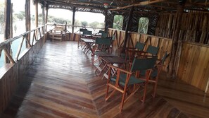 Se sirven desayunos, comidas y cenas