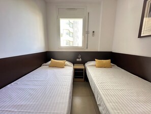 2 Schlafzimmer, Bügeleisen/Bügelbrett, kostenloses WLAN, Bettwäsche