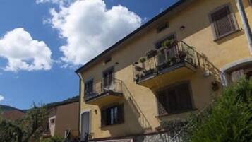 Facciata della struttura